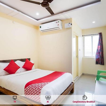 Oyo Mohan Residency Hotel Kurmannapalem Екстериор снимка